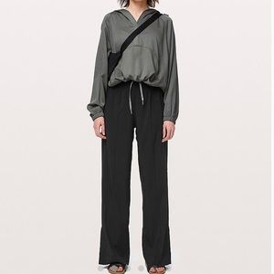 Lululemon Wanderer Wide Leg Pants - Black